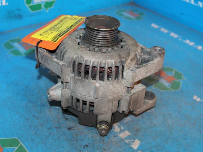 Usagé Dynamo Daewoo Leganza 2.0 SX,CDX 16V Prix € 26,25 Règlement à la marge proposé par Maresia Auto Recycling B.V.
