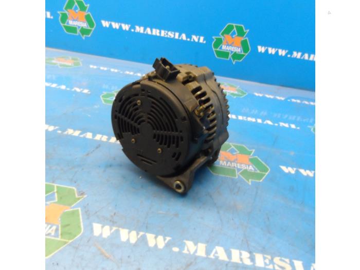 Usagé Dynamo Ford Mondeo Prix € 26,25 Règlement à la marge proposé par Maresia Auto Recycling B.V.