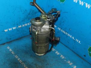 Used Fuel filter housing Toyota Avensis Wagon (T25/B1E) 2.0 16V D-4D Price € 105,00 Margin scheme offered by Maresia Auto Recycling B.V.