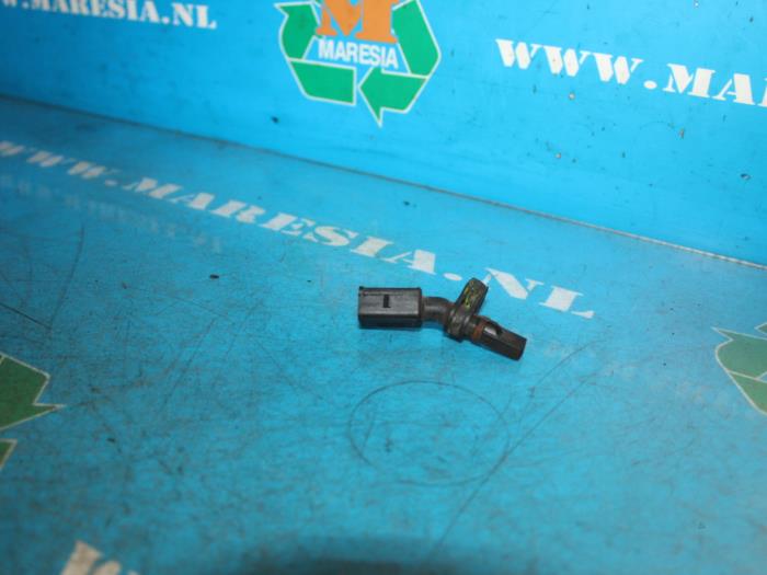 Begagnade ABS-sensor Seat Ibiza III (6L1) 1.4 16V 75 Pris € 52,50 Marginaltabell erbjuds av Maresia Auto Recycling B.V.