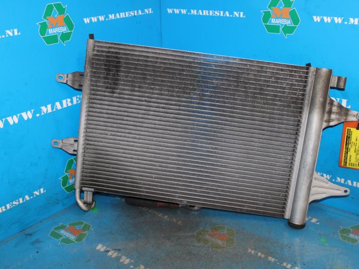 Begagnade AC-radiator Skoda Fabia (6Y5) 1.4i 16V Pris € 63,00 Marginaltabell erbjuds av Maresia Auto Recycling B.V.