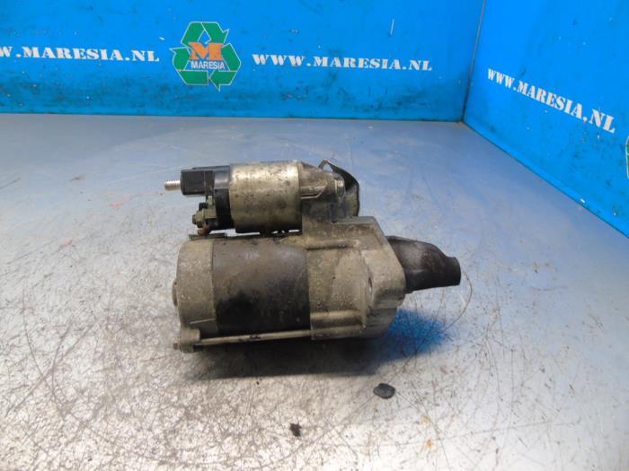 Begagnade Startmotor Toyota Yaris III (P13) 1.0 12V VVT-i Pris € 47,25 Marginaltabell erbjuds av Maresia Auto Recycling B.V.