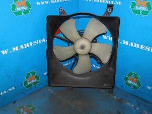 Usagé Moto ventilateur Daihatsu Sirion/Storia (M1) 1.0 12V Prix € 36,75 Règlement à la marge proposé par Maresia Auto Recycling B.V.