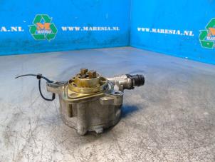 Usagé Pompe à vide (essence) Dacia Duster (SR) 1.3 TCE 150 16V Prix € 78,75 Règlement à la marge proposé par Maresia Auto Recycling B.V.