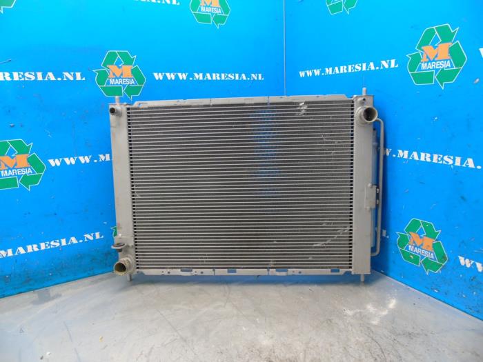 Usagé Radiateur Renault Modus/Grand Modus (JP) 1.6 16V Prix € 52,50 Règlement à la marge proposé par Maresia Auto Recycling B.V.