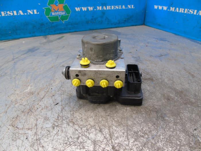 Used ABS pump Mitsubishi Space Star (A0) 1.2 12V Price € 157,50 Margin scheme offered by Maresia Auto Recycling B.V.