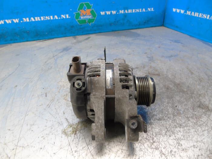 Begagnade Dynamo Toyota Aygo (B40) 1.0 12V VVT-i Pris € 68,25 Marginaltabell erbjuds av Maresia Auto Recycling B.V.