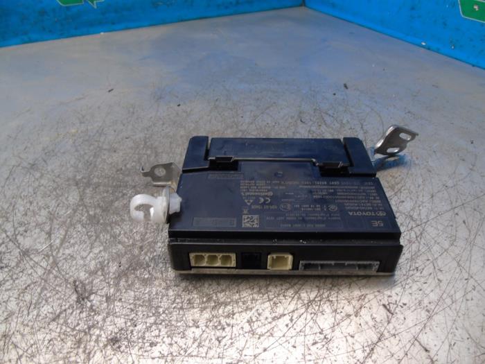 Gebrauchte Telefon Modul Toyota Yaris IV (P21/PA1/PH1) 1.5 12V Hybrid 115 Preis € 131,25 Margenregelung angeboten von Maresia Auto Recycling B.V.