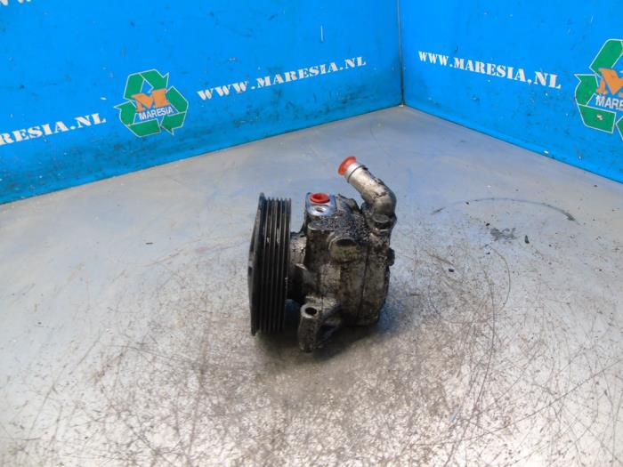 Usagé Pompe de direction Ford Transit 2.0 TDCi 16V Eco Blue 130 Prix € 131,25 Règlement à la marge proposé par Maresia Auto Recycling B.V.