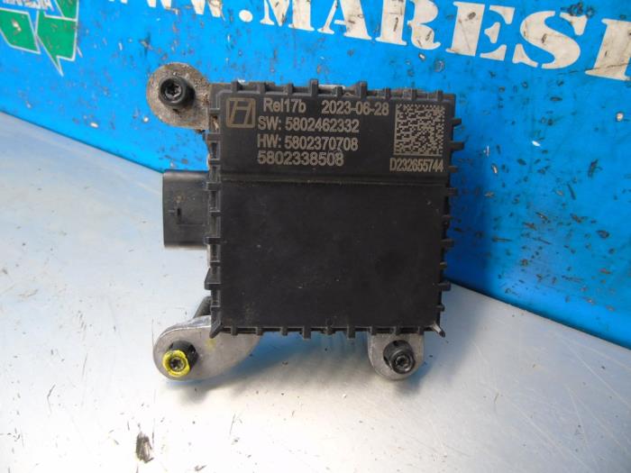 Begagnade Radarsensor Iveco New Daily VI 35C18,35S18,40C18,50C18,60C18,65C18,70C18 Pris € 288,75 Marginaltabell erbjuds av Maresia Auto Recycling B.V.