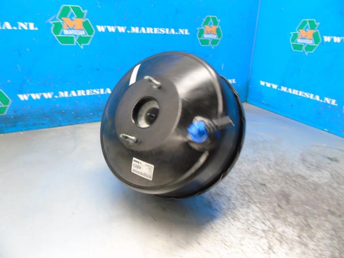 Usagé Assistant de freinage Iveco New Daily VI 35C18,35S18,40C18,50C18,60C18,65C18,70C18 Prix € 210,00 Règlement à la marge proposé par Maresia Auto Recycling B.V.