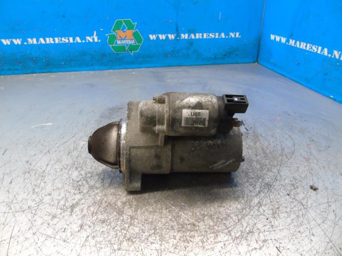Begagnade Startmotor Kia Rio III (UB) 1.4 CRDi 16V Pris € 47,25 Marginaltabell erbjuds av Maresia Auto Recycling B.V.
