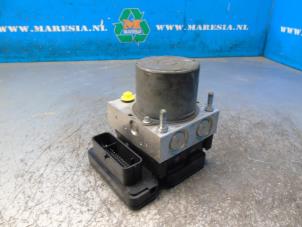 ABS pump from a Opel Crossland (X) 1.2 Turbo 12V Euro 6 2018