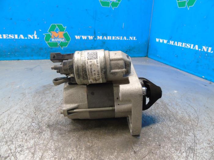 Begagnade Startmotor Opel Crossland (X) 1.2 Turbo 12V Pris € 47,25 Marginaltabell erbjuds av Maresia Auto Recycling B.V.