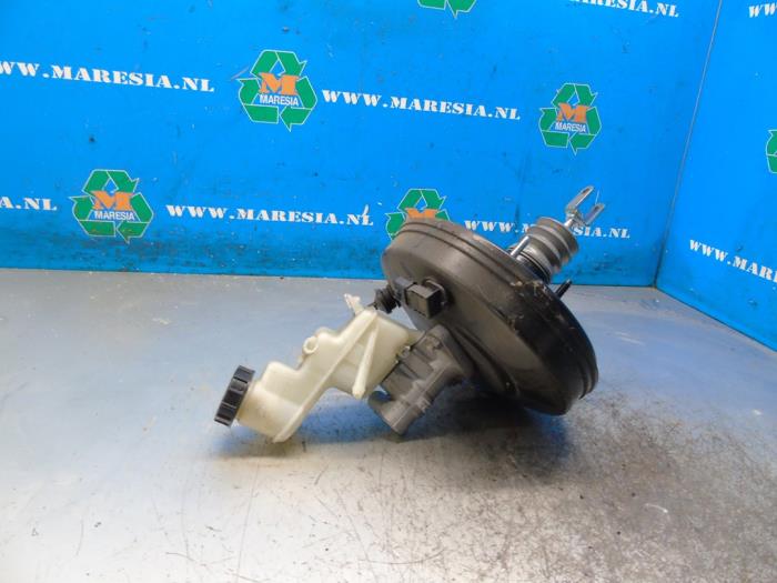 Usagé Servo frein Toyota Yaris III (P13) 1.0 12V VVT-i Prix € 78,75 Règlement à la marge proposé par Maresia Auto Recycling B.V.