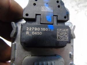 Lambda probe from a Renault Kangoo Express (RFK) 1.5 Blue dCi 95 2023