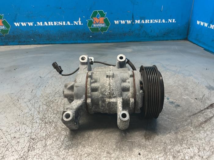Usagé Compresseur de clim Honda Jazz (GK/GP) 1.3 -i-VTEC 16V Prix € 210,00 Règlement à la marge proposé par Maresia Auto Recycling B.V.