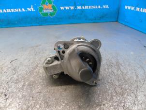 Anlasser van een Suzuki SX4 S-Cross (JY) 1.4 Booster Jet Turbo 16V SHVS 2021