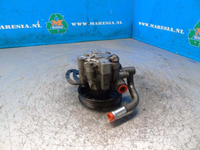Usagé Pompe de direction Chevrolet Spark (M300) 1.0 16V Prix € 36,75 Règlement à la marge proposé par Maresia Auto Recycling B.V.