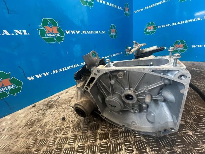 Usagé Boite de vitesses Renault Zoé (AG) R90 Prix € 997,50 Règlement à la marge proposé par Maresia Auto Recycling B.V.