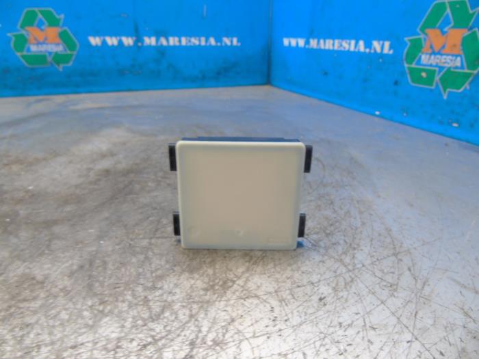 Begagnade Dödvinkelsensor NIO ET7 75/100 kWh Pris € 288,75 Marginaltabell erbjuds av Maresia Auto Recycling B.V.