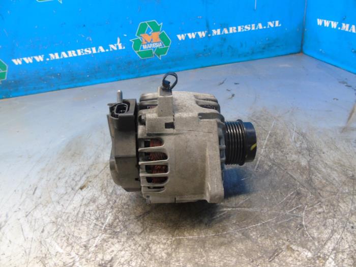 Begagnade Dynamo Hyundai iX20 (JC) 1.4i 16V Pris € 52,50 Marginaltabell erbjuds av Maresia Auto Recycling B.V.