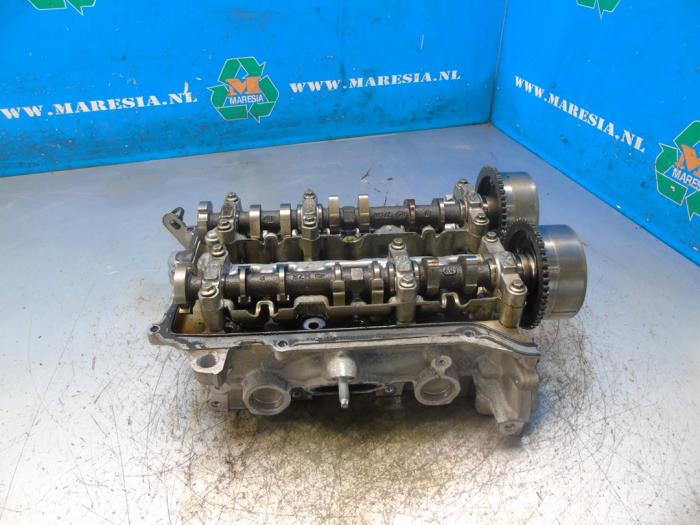 Używane Glowica cylindra Dacia Sandero III 1.0 SCe 65 12V Cena € 472,50 Procedura marży oferowane przez Maresia Auto Recycling B.V.