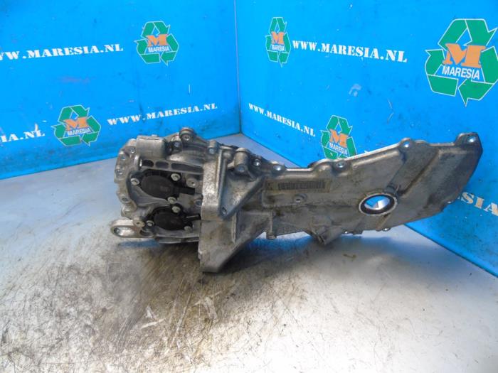 Usagé Couvercle de distribution Nissan Juke (F16) 1.0 DIG-T 12V Prix € 157,50 Règlement à la marge proposé par Maresia Auto Recycling B.V.
