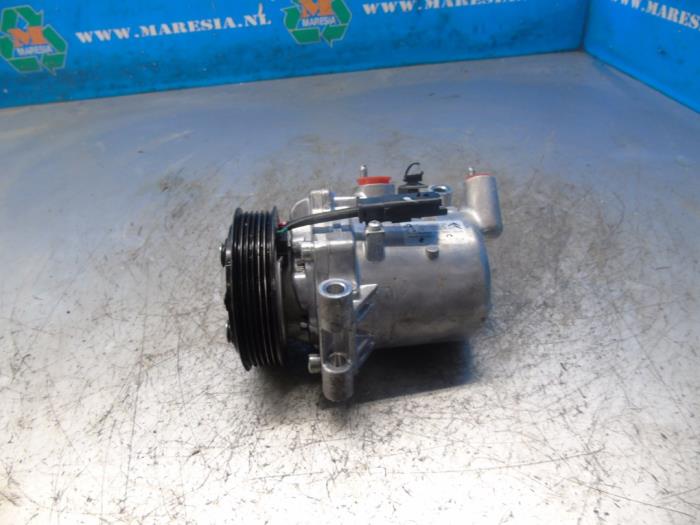 Usagé Pompe clim Peugeot Expert (V1/VA/VB/VE/VF/VT/VY) 1.5 BlueHDi 120 Prix € 262,50 Règlement à la marge proposé par Maresia Auto Recycling B.V.