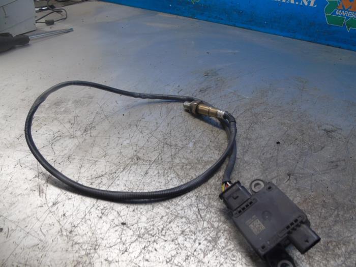 Lambda probe from a Peugeot Expert (V1/VA/VB/VE/VF/VT/VY) 1.5 BlueHDi 120 2024