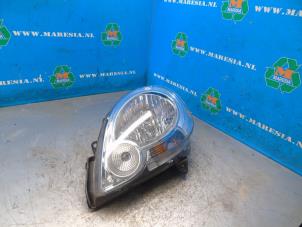 Phare Optique avant gauche RENAULT KANGOO II phase 1, 2008-2013, H4, chromé, . - Auto