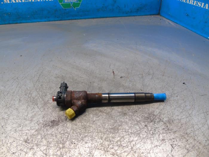 Usagé Injecteurs Kia Venga 1.4 CRDi 16V Prix € 73,50 Règlement à la marge proposé par Maresia Auto Recycling B.V.