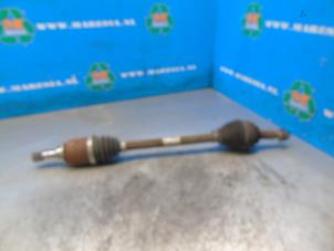 Usagé Arbre de transmission avant gauche Dacia Sandero II 0.9 TCE 12V Prix € 78,75 Règlement à la marge proposé par Maresia Auto Recycling B.V.