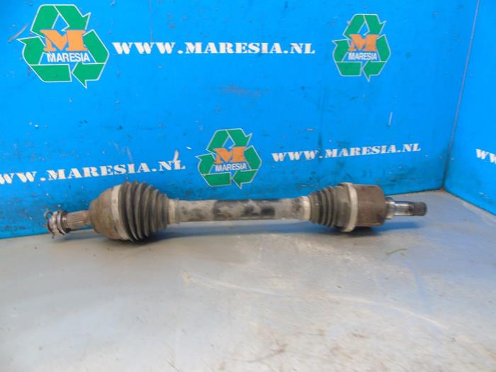 Usagé Arbre de transmission avant gauche Citroen Berlingo 1.6 Hdi, BlueHDI 75 Prix € 26,25 Règlement à la marge proposé par Maresia Auto Recycling B.V.