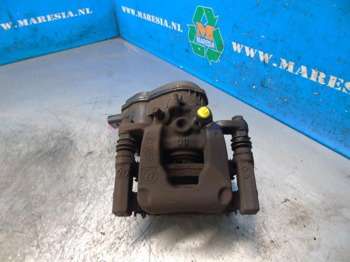 Gebrauchte Bremszange links hinten Hyundai Tucson (NX) 1.6 T-GDI HEV Preis € 147,00 Margenregelung angeboten von Maresia Auto Recycling B.V.