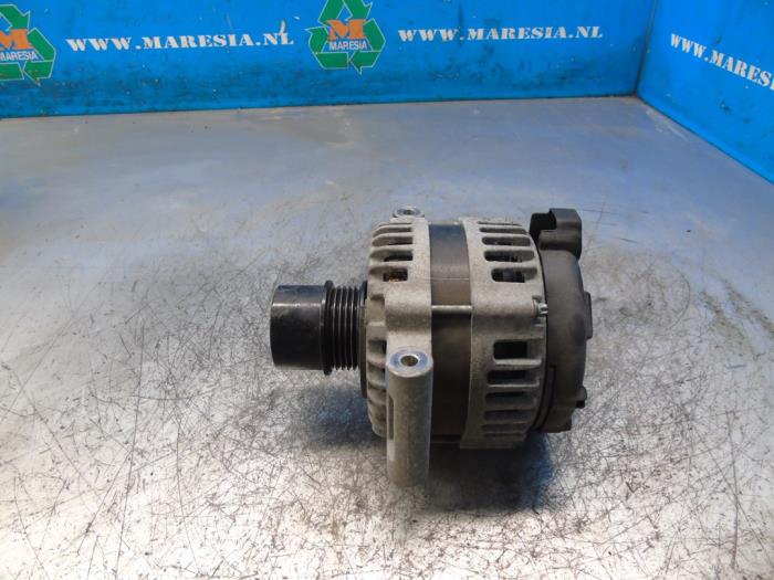 Begagnade Dynamo Opel Karl 1.0 12V Pris € 31,50 Marginaltabell erbjuds av Maresia Auto Recycling B.V.