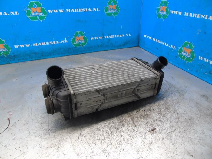 Usados Intercooler Hyundai Tucson (TL) 1.6 T-GDi 16V 2WD Precio € 210,00 Norma de margen ofrecido por Maresia Auto Recycling B.V.