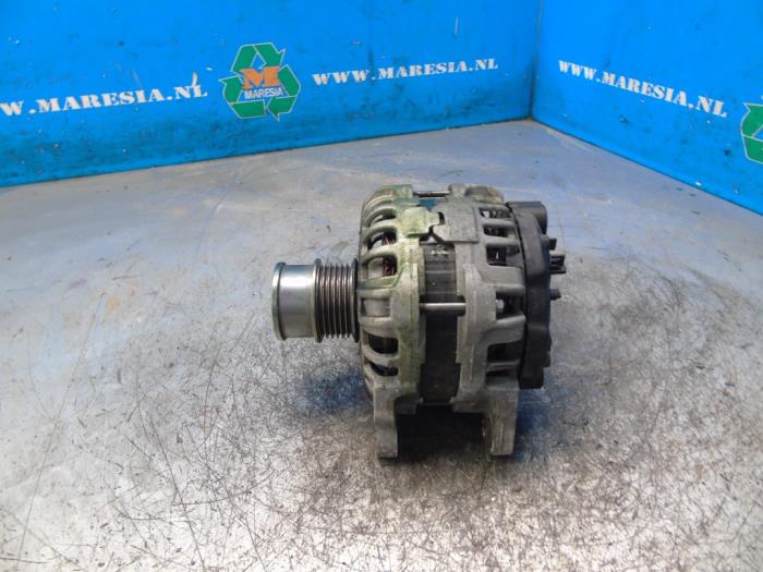 Begagnade Dynamo Seat Ibiza IV (6J5) 1.0 EcoTSI 12V Pris € 31,50 Marginaltabell erbjuds av Maresia Auto Recycling B.V.