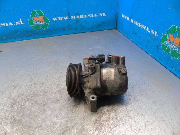 Usagé Pompe clim Nissan Micra (K13) 1.2 12V Prix € 131,25 Règlement à la marge proposé par Maresia Auto Recycling B.V.