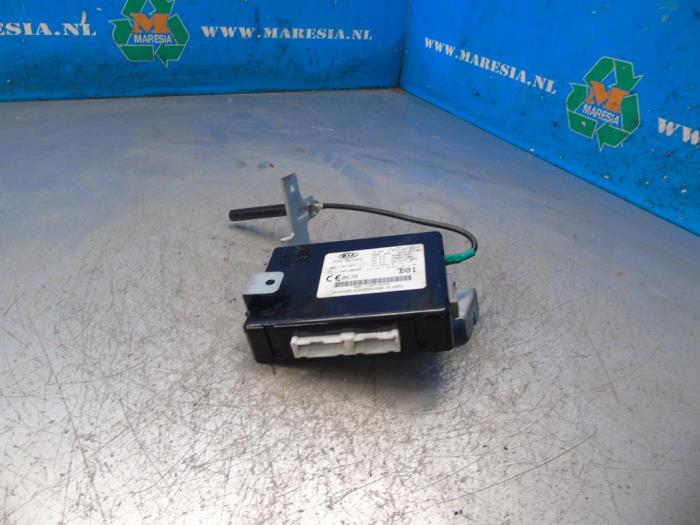 Used Body control computer Kia Cee'd Sportswagon (JDC5) 1.4i CVVT 16V Price € 157,50 Margin scheme offered by Maresia Auto Recycling B.V.
