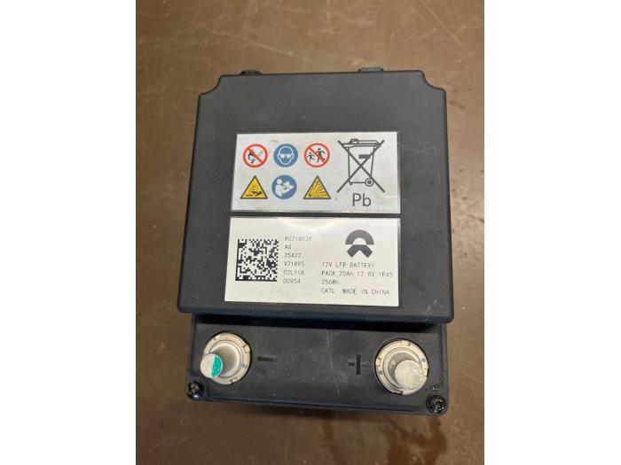 Begagnade Batteri NIO ET7 75/100 kWh Pris € 210,00 Marginaltabell erbjuds av Maresia Auto Recycling B.V.