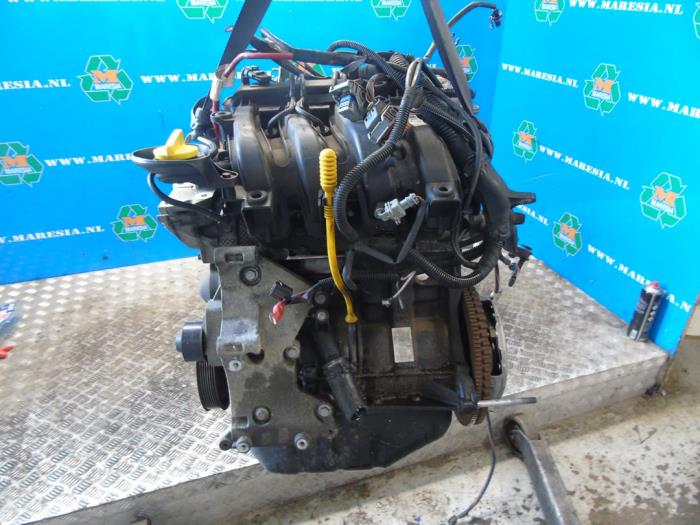 Usados Motor Renault Twingo II (CN) 1.2 16V Precio € 367,50 Norma de margen ofrecido por Maresia Auto Recycling B.V.