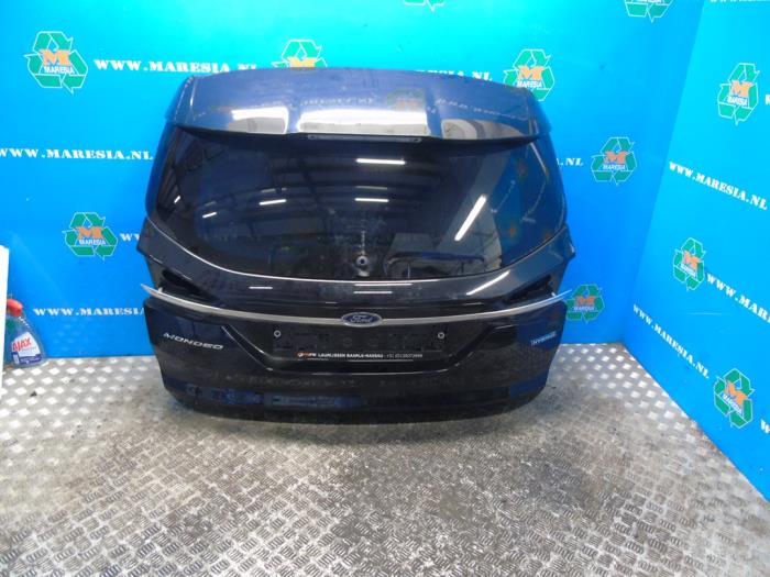 Używane Tylna klapa Ford Mondeo V Wagon 2.0 Hybrid 16V Cena € 498,75 Procedura marży oferowane przez Maresia Auto Recycling B.V.