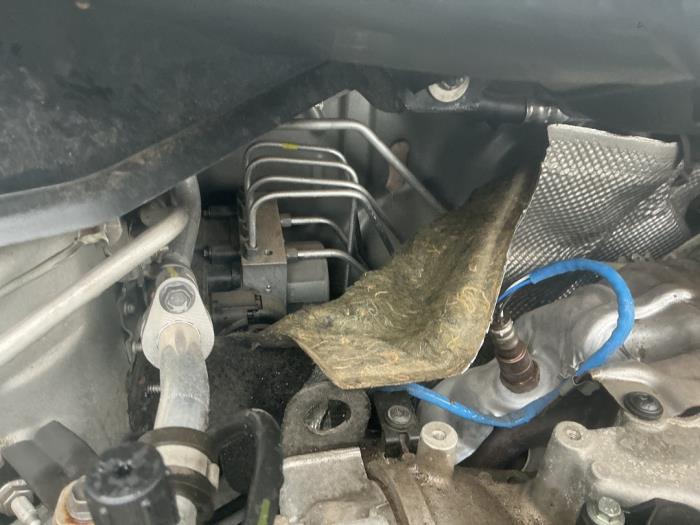 Usagé Bloc ABS Renault Captur I (2R) 1.2 TCE 16V EDC Prix € 157,50 Règlement à la marge proposé par Maresia Auto Recycling B.V.