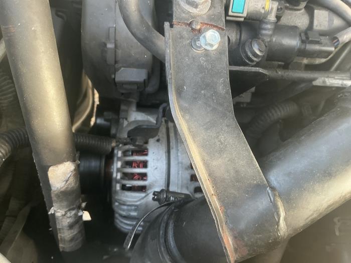 Usagé Dynamo Nissan Juke (F15) 1.5 dCi Prix € 73,50 Règlement à la marge proposé par Maresia Auto Recycling B.V.