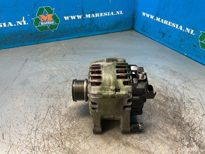 Usagé Dynamo Ford Fiesta 6 (JA8) 1.5 TDCi Prix € 52,50 Règlement à la marge proposé par Maresia Auto Recycling B.V.