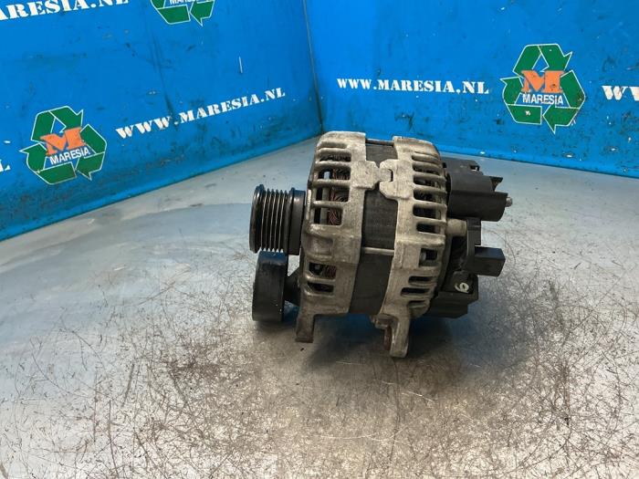 Gebrauchte Dynamo Mercedes E (W212) E-200 2.0 Turbo 16V Preis € 89,25 Margenregelung angeboten von Maresia Auto Recycling B.V.