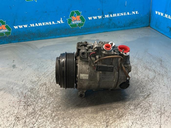 Usagé Pompe clim Mercedes E (W212) E-200 2.0 Turbo 16V Prix € 78,75 Règlement à la marge proposé par Maresia Auto Recycling B.V.