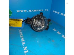 Used Fog light, front right Ford Focus 2 1.8 TDCi 16V Price € 26,25 Margin scheme offered by Maresia Auto Recycling B.V.
