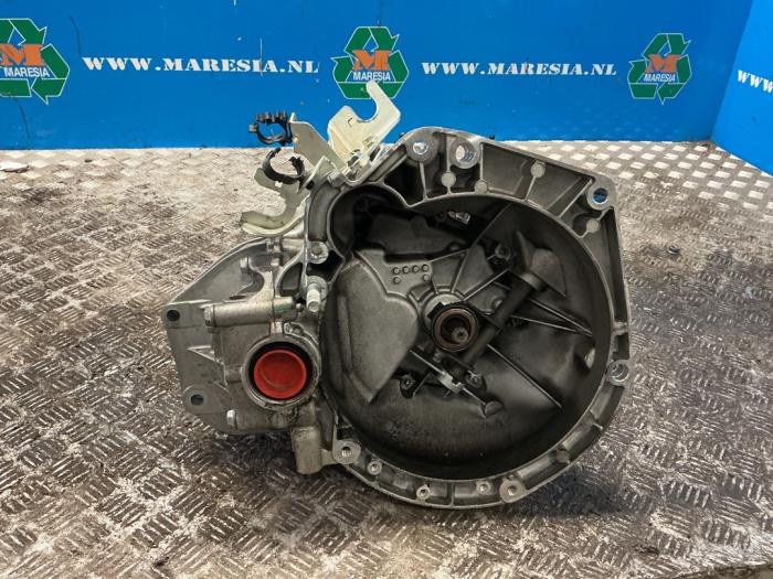 Genuine Fiat Gearbox Cover For Panda (2003-2009) – New OEM 46341419 (Italy)